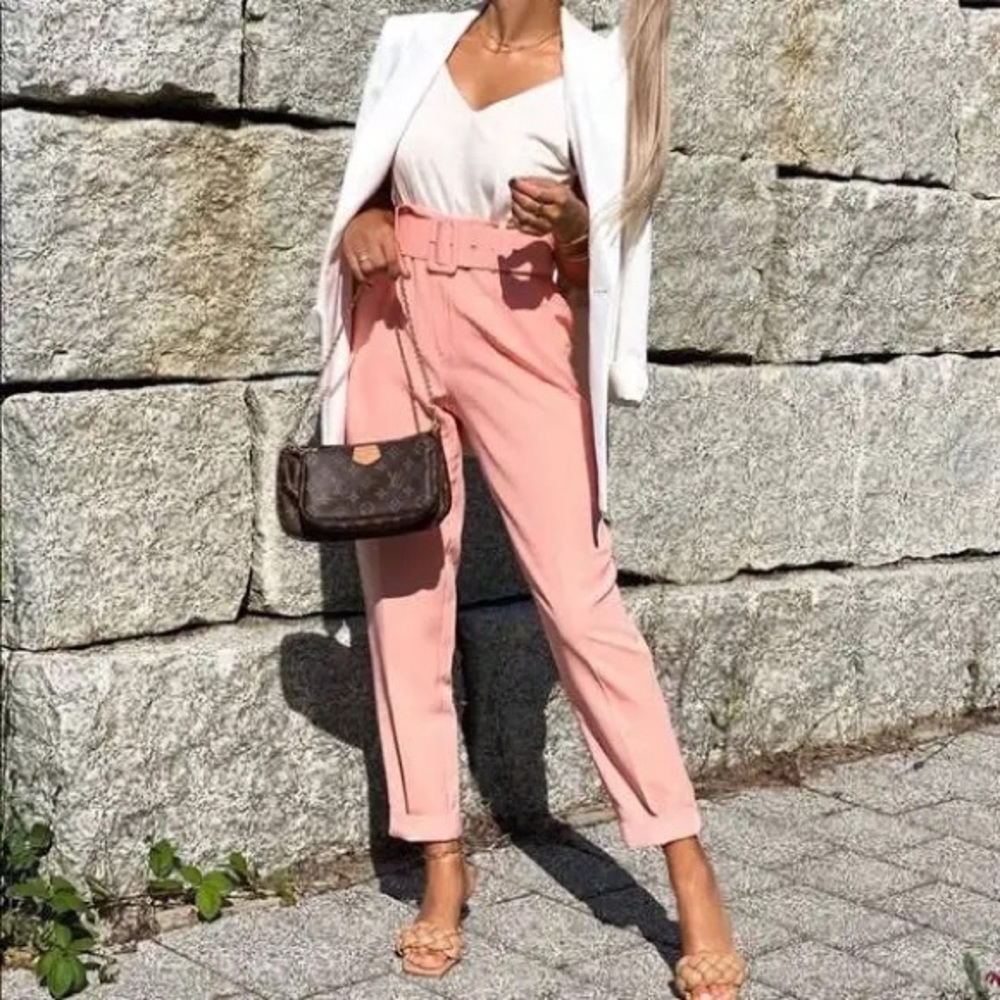 💖 Zara Pink Pants with Belt